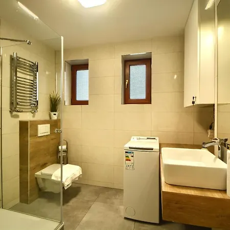 Glebce 75 Rum i privatbostad *